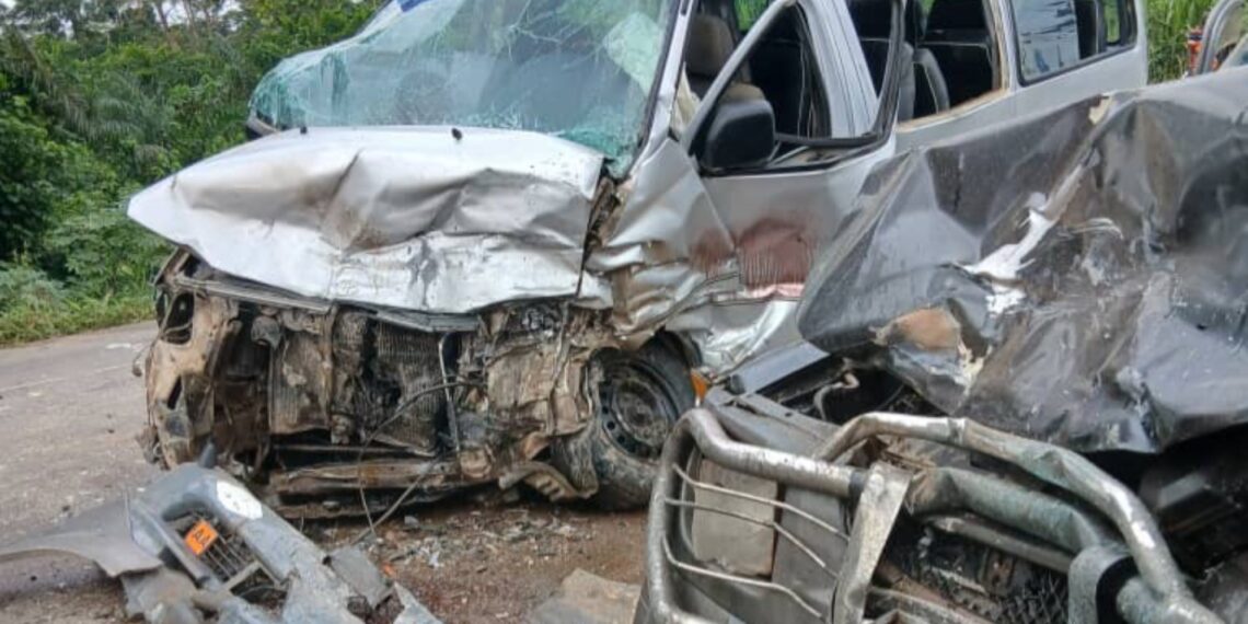 2 dead, 13 injured in Anyinam–Enyiresi head-on collision — GNFS confirms