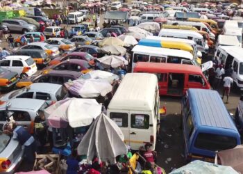 Commercial transport operators to embark on sit-down protest over roadside trading