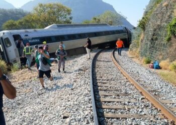 Mexico: 13 dead, dozens injured in Interoceanic train derailment accident