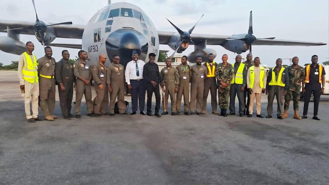 President’s Special Envoy to the Sahel receives released Nigerian aircraft and crew in Ghana