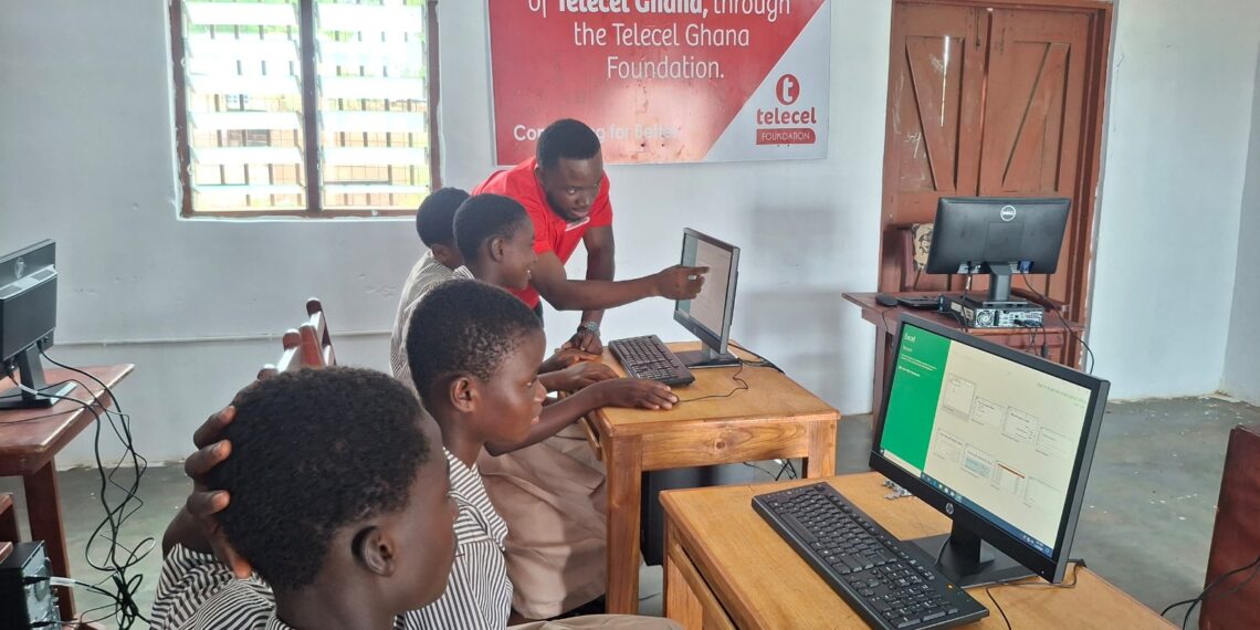 Telecel Employees Drive Digital Inclusion with ICT Lab Upgrade in Bamboi